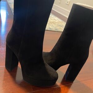 Stuart Weitzman Elegant Black Platform Boots